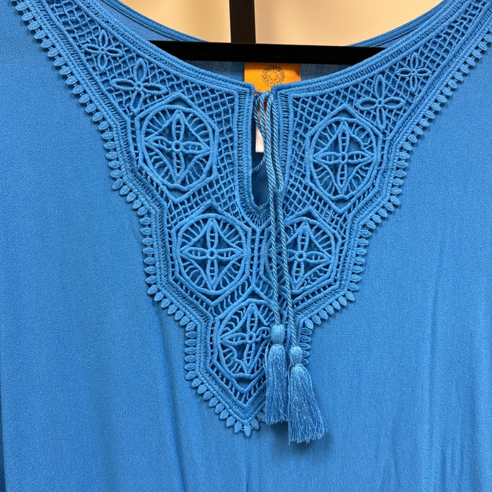 Plus Size Ruby Rd. Blue Blouse With Crochet Neckl… - image 2